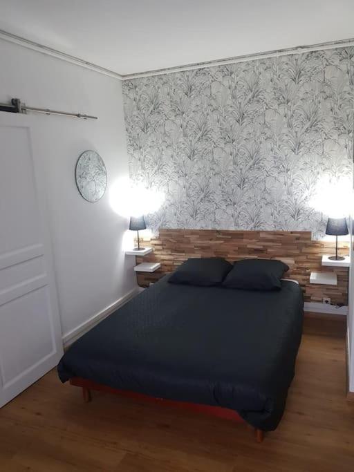 Le Studio Du Quai Charleville-Mézières Esterno foto
