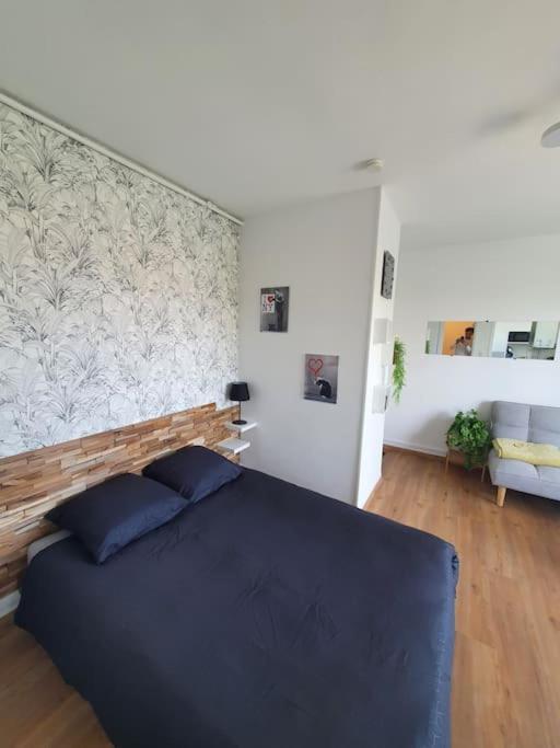 Le Studio Du Quai Charleville-Mézières Esterno foto